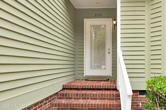 1800 Eastwood Road Apt 272, Wilmington, NC 28403