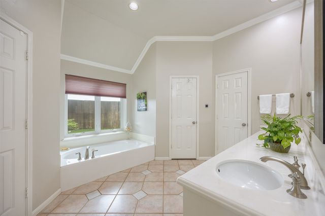 1717 Whitney Drive, Richardson, TX 75082