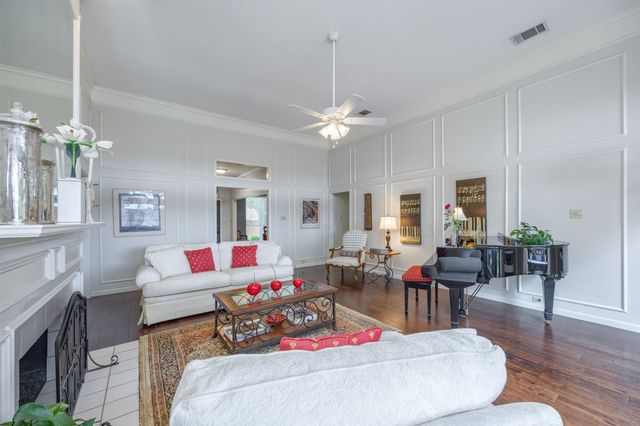 1717 Whitney Drive, Richardson, TX 75082