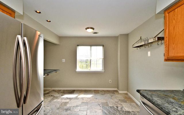 122 WHEATSHEAF LN, Telford, PA 18969