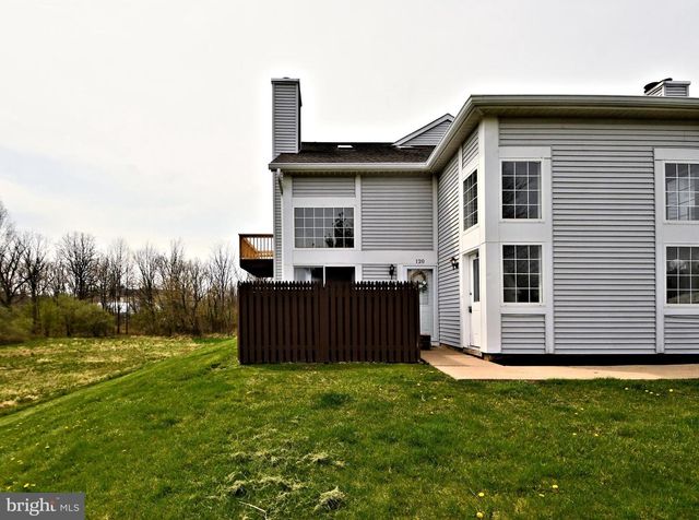 122 WHEATSHEAF LN, Telford, PA 18969