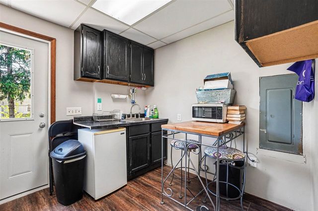 13434 M 40, Gobles, MI 49055