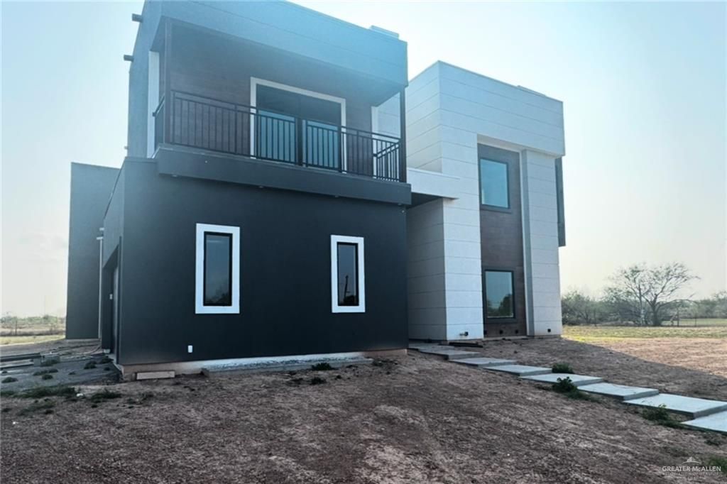 21107 Buck Fawn Drive, Edinburg, TX 78542