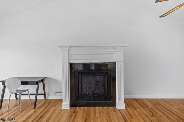 31 Ridge Ct, Cedar Grove Twp., NJ 07009