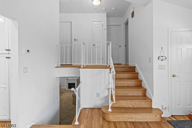 31 Ridge Ct, Cedar Grove Twp., NJ 07009