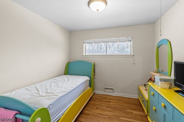 31 Ridge Ct, Cedar Grove Twp., NJ 07009