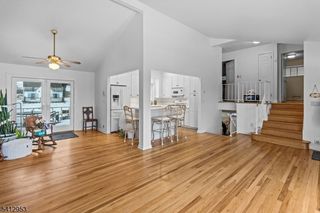 31 Ridge Ct, Cedar Grove Twp., NJ 07009