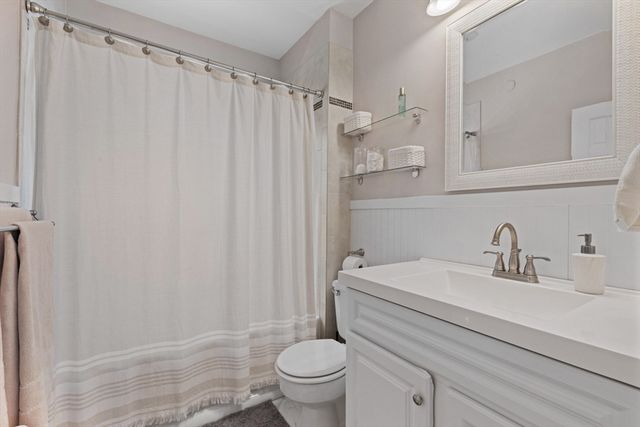 1206 Concord St, Framingham, MA 01701