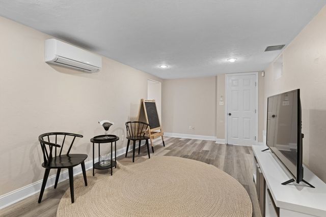 1206 Concord St, Framingham, MA 01701