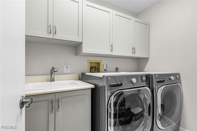 2085 El Cerito CT, Punta Gorda, FL 33950