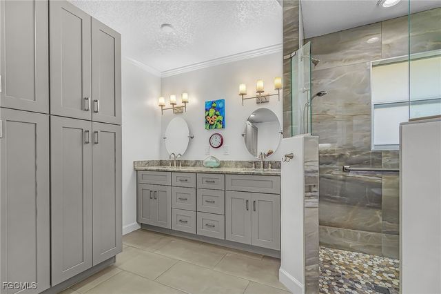 2085 El Cerito CT, Punta Gorda, FL 33950