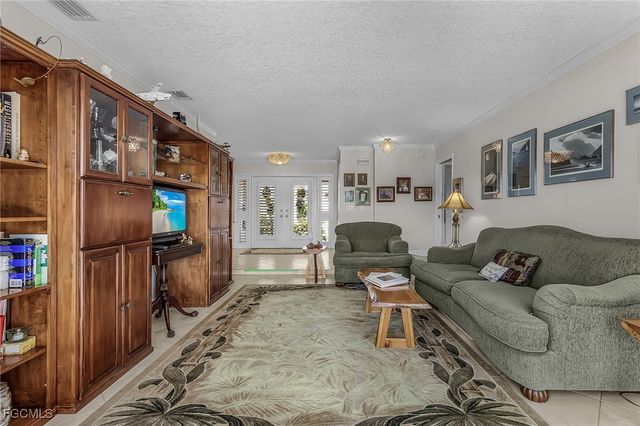 2085 El Cerito CT, Punta Gorda, FL 33950