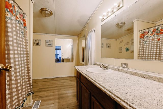 13290 Pee Dee Rd. S, Galivants Ferry, SC 29544
