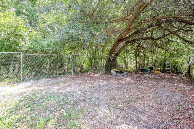 13290 Pee Dee Rd. S, Galivants Ferry, SC 29544