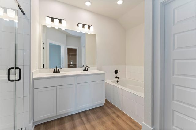 13437 Sun Cay Drive, Houston, TX 77047