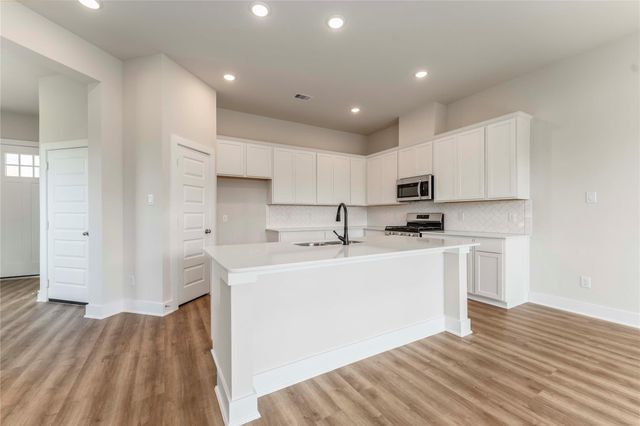 13437 Sun Cay Drive, Houston, TX 77047