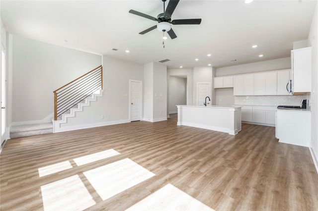 13437 Sun Cay Drive, Houston, TX 77047