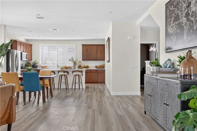10670 Paramount Boulevard, Downey, CA 90241