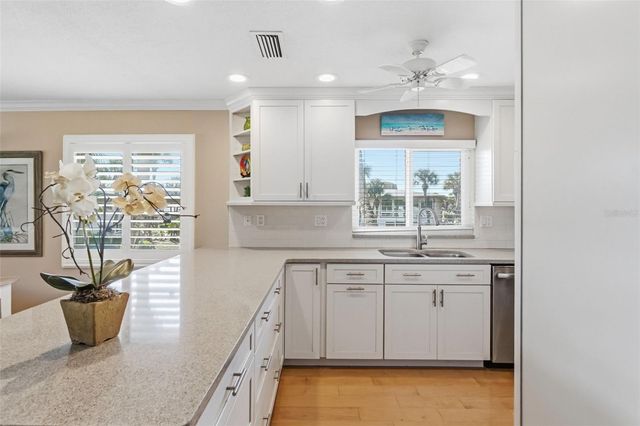 6750 GULF OF MEXICO DRIVE 151, Longboat Key, FL 34228