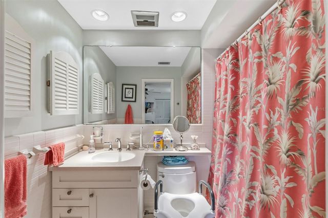 6750 GULF OF MEXICO DRIVE 151, Longboat Key, FL 34228