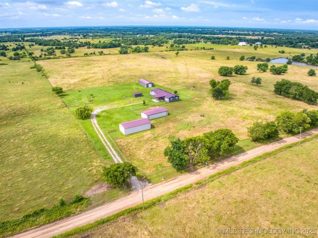 2510 E Davis Road, Durant, OK 74701
