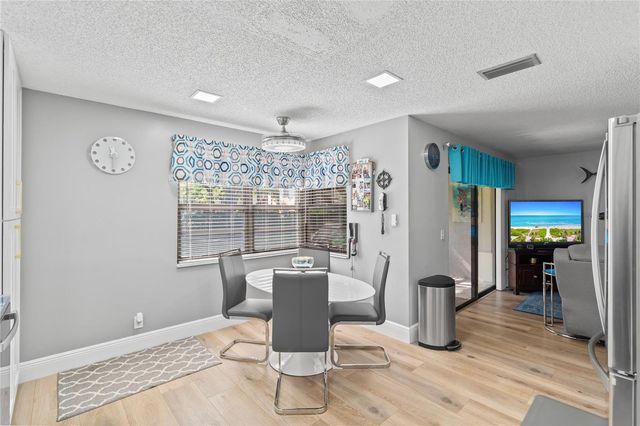 9129 N Vineyard Lake Drive 9129, Plantation, FL 33324