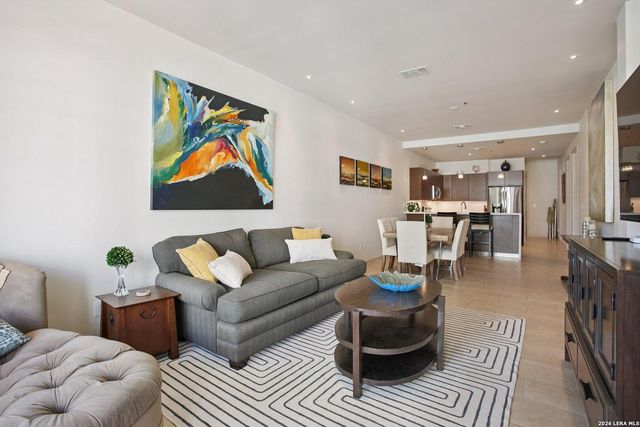 17902 La Cantera Pkwy Unit 216, San Antonio, TX 78257