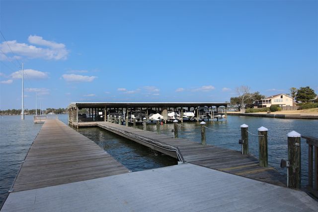 108 Harbour Town Drive, Conroe, TX 77356