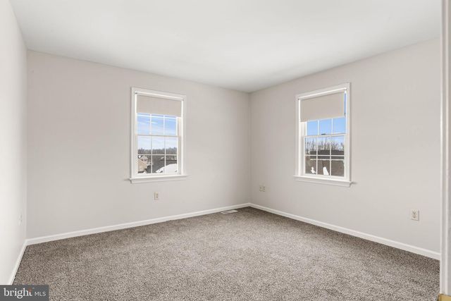 10 VISTA DR, Fredericksburg, PA 17026