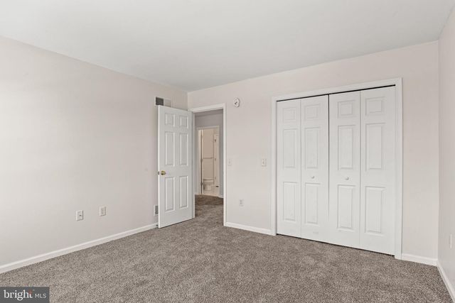 10 VISTA DR, Fredericksburg, PA 17026