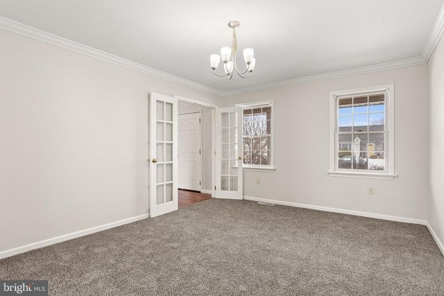 10 VISTA DR, Fredericksburg, PA 17026