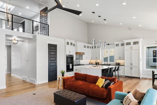 13599 S WHITE PONY RD, Herriman, UT 84096