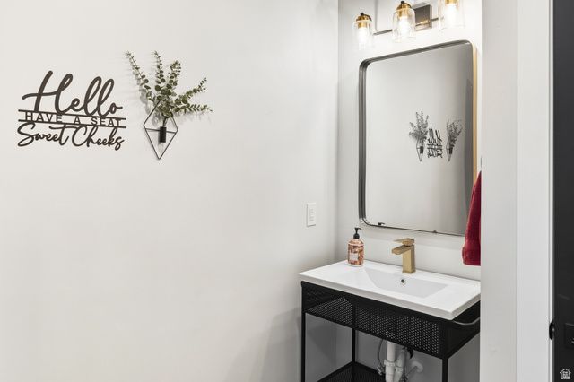 13599 S WHITE PONY RD, Herriman, UT 84096