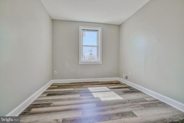 1915 E 29TH ST, Baltimore, MD 21218