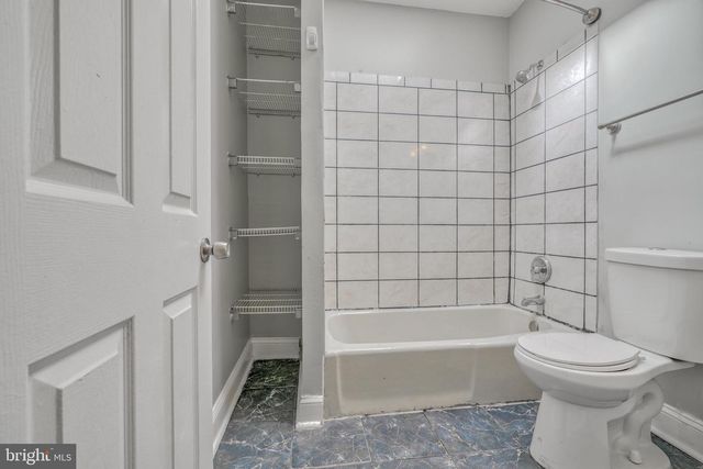 1915 E 29TH ST, Baltimore, MD 21218