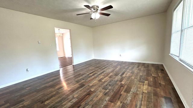 171 Wildwood Avenue, London, KY 40744