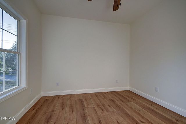1803 Brook Hollow Road, Johnson City, TN 37604