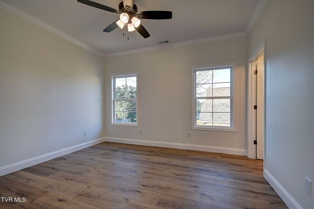 1803 Brook Hollow Road, Johnson City, TN 37604