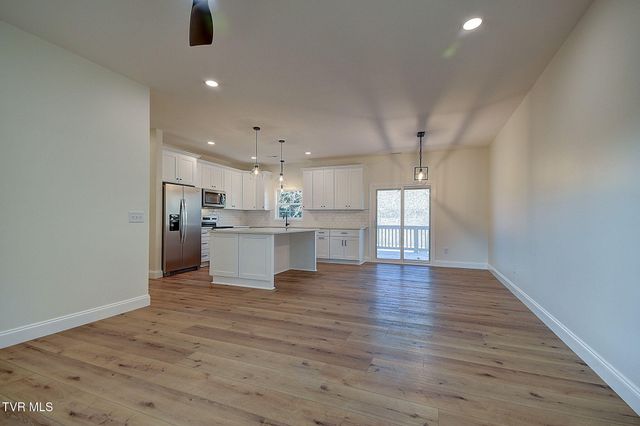 1803 Brook Hollow Road, Johnson City, TN 37604
