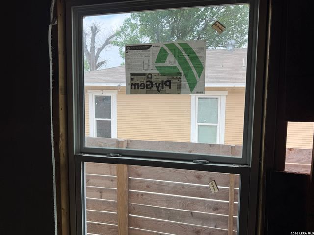 1036 Rigsby, San Antonio, TX 78210