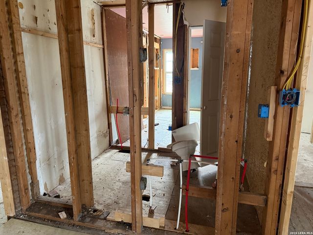 1036 Rigsby, San Antonio, TX 78210