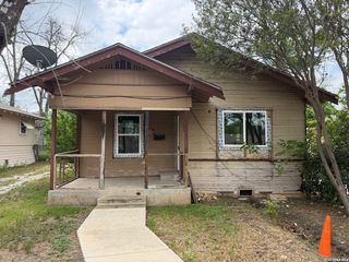 1036 Rigsby, San Antonio, TX 78210