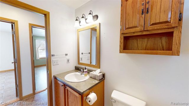 10582 E 80th Street, Reed City, MI 49677