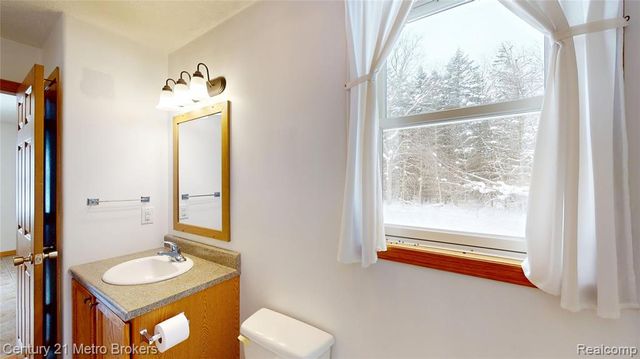 10582 E 80th Street, Reed City, MI 49677