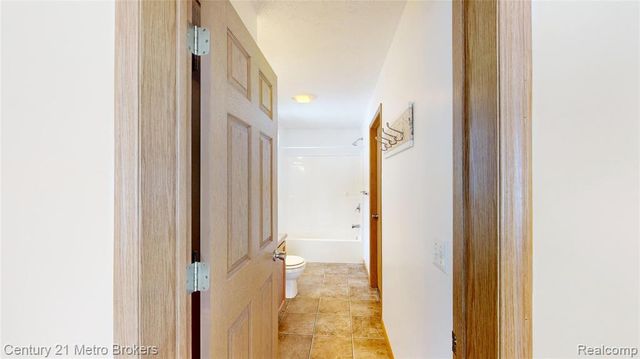 10582 E 80th Street, Reed City, MI 49677