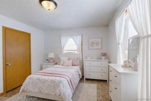 10582 E 80th Street, Reed City, MI 49677