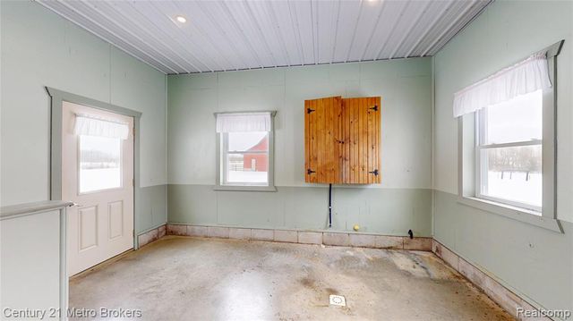 10582 E 80th Street, Reed City, MI 49677