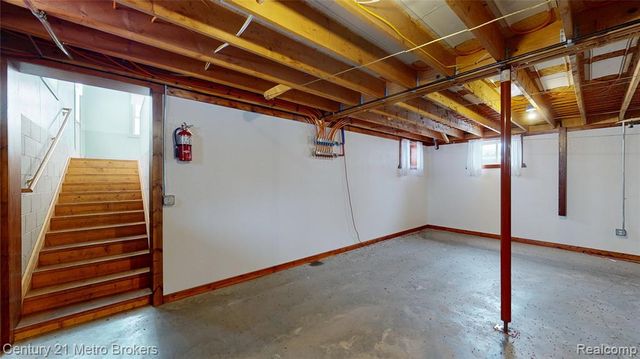 10582 E 80th Street, Reed City, MI 49677