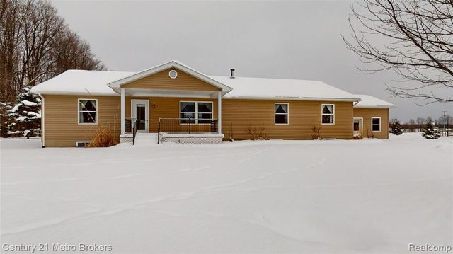 10582 E 80th Street, Reed City, MI 49677