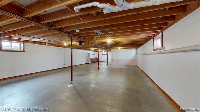 10582 E 80th Street, Reed City, MI 49677